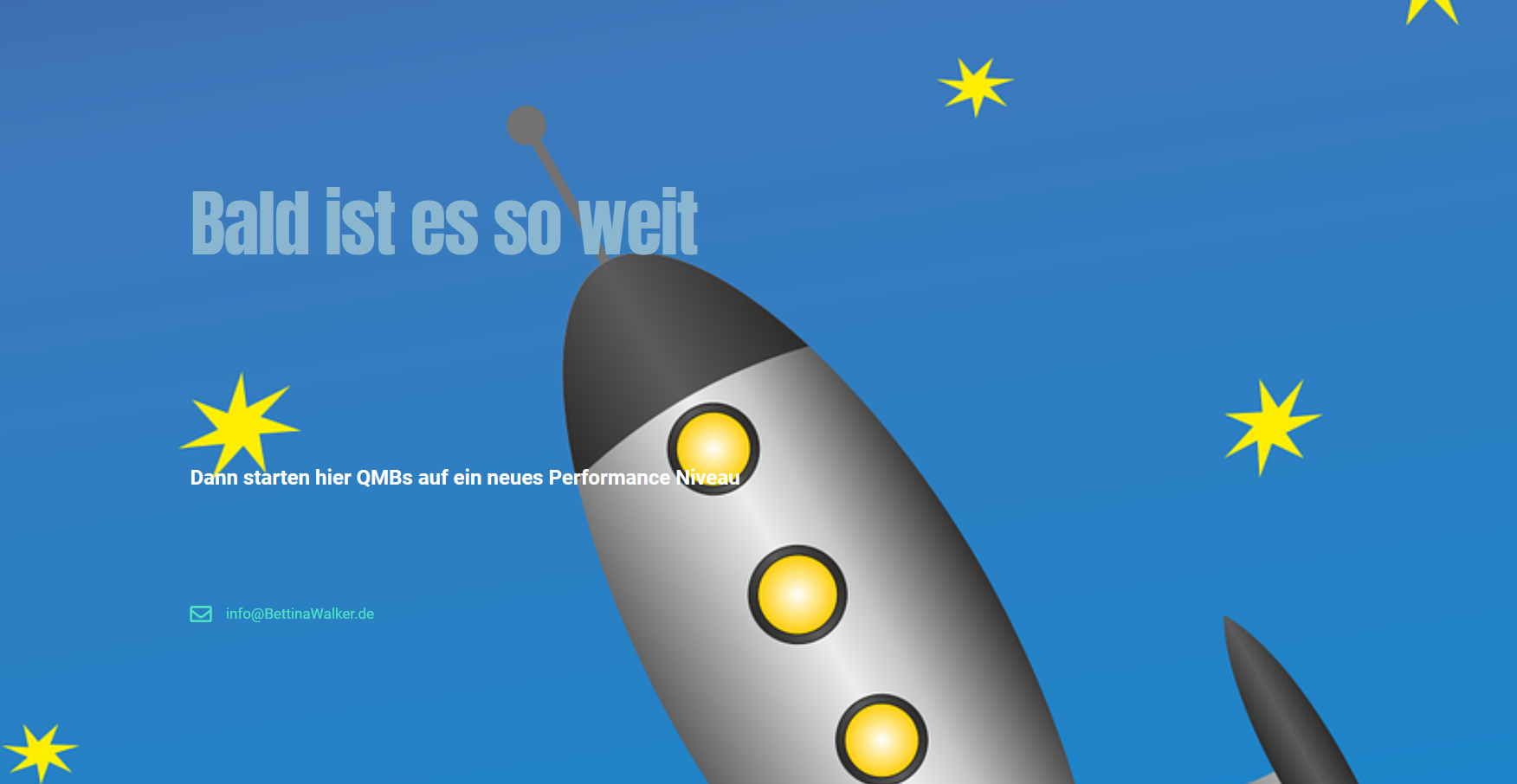 Screenshot von der Baustellenseitemeiner neuen Website - Teil einer Rakete die in den blauen Sternen Himmel startet